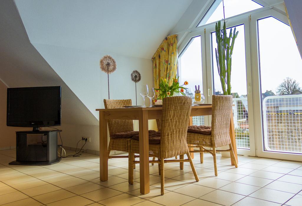 Ferienwohnung Weber-Rolinger Andernach Ngoại thất bức ảnh